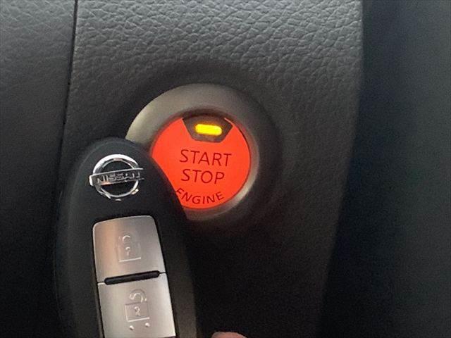 NV350キャラバンバン プレミアムGX アーバンクロム 純正メモリーナビ アラウンドビューモニター LEDヘッドライト 禁煙車 衝突軽減ブレーキ フルセグTV Bluetooth対応 ミュージックサーバー 4WD ETC スマートキー ドライブレコーダー(42枚目)