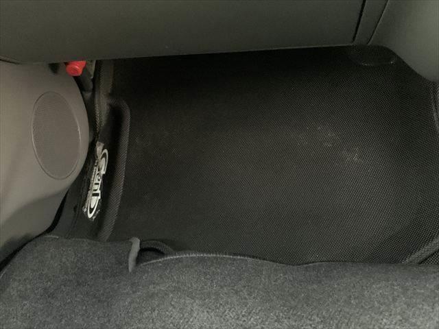 NV350キャラバンバン プレミアムGX アーバンクロム 純正メモリーナビ アラウンドビューモニター LEDヘッドライト 禁煙車 衝突軽減ブレーキ フルセグTV Bluetooth対応 ミュージックサーバー 4WD ETC スマートキー ドライブレコーダー(44枚目)