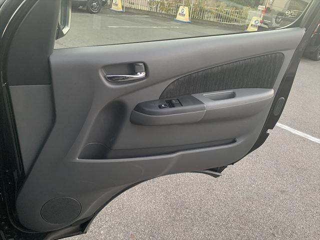 NV350キャラバンバン プレミアムGX アーバンクロム 純正メモリーナビ アラウンドビューモニター LEDヘッドライト 禁煙車 衝突軽減ブレーキ フルセグTV Bluetooth対応 ミュージックサーバー 4WD ETC スマートキー ドライブレコーダー(50枚目)