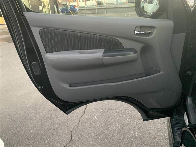 NV350キャラバンバン プレミアムGX アーバンクロム 純正メモリーナビ アラウンドビューモニター LEDヘッドライト 禁煙車 衝突軽減ブレーキ フルセグTV Bluetooth対応 ミュージックサーバー 4WD ETC スマートキー ドライブレコーダー(56枚目)