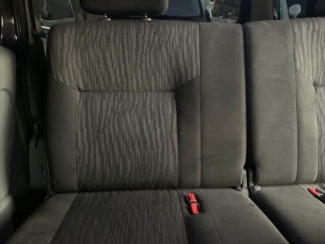 NV350キャラバンバン プレミアムGX アーバンクロム 純正メモリーナビ アラウンドビューモニター LEDヘッドライト 禁煙車 衝突軽減ブレーキ フルセグTV Bluetooth対応 ミュージックサーバー 4WD ETC スマートキー ドライブレコーダー(60枚目)