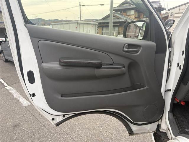 NV350キャラバンバン ロングDX 衝突軽減ブレーキ 純正メモリーナビ バックカメラ フルセグTV ブルートゥース キーレス ETC 両側スライドドア LEDヘッドライト Keeler15インチアルミホイール リヤダークガラス(56枚目)
