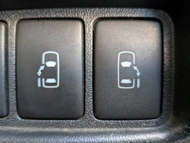 ハイエースバン スーパーＧＬ　ダークプライム　４ＷＤ　ディーゼルターボ　モデリスタフロントエアロ　両側電動スライド　ＨＤＤナビ　バックカメラ　ブルートゥース　フルセグＴＶ　ＥＴＣ　ＬＥＤヘッド　ミュージックサーバー　ＵＳＢ　スマートキー　盗難防止（6枚目）