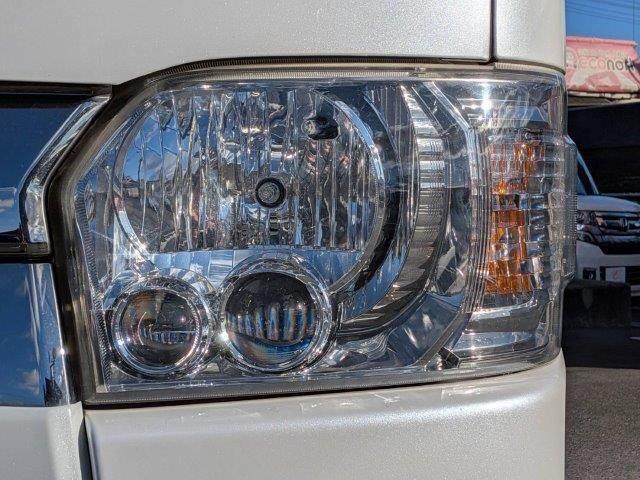 ハイエースバン スーパーＧＬ　ダークプライム　４ＷＤ　ディーゼルターボ　モデリスタフロントエアロ　両側電動スライド　ＨＤＤナビ　バックカメラ　ブルートゥース　フルセグＴＶ　ＥＴＣ　ＬＥＤヘッド　ミュージックサーバー　ＵＳＢ　スマートキー　盗難防止（23枚目）