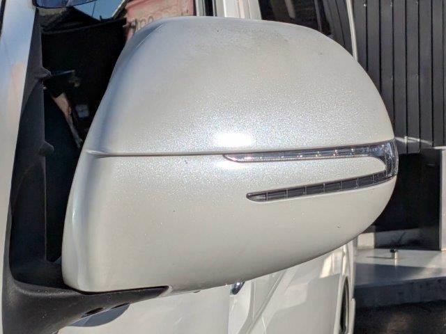 ハイエースバン スーパーＧＬ　ダークプライム　４ＷＤ　ディーゼルターボ　モデリスタフロントエアロ　両側電動スライド　ＨＤＤナビ　バックカメラ　ブルートゥース　フルセグＴＶ　ＥＴＣ　ＬＥＤヘッド　ミュージックサーバー　ＵＳＢ　スマートキー　盗難防止（27枚目）