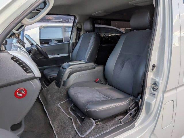 ハイエースバン スーパーＧＬ　ダークプライム　４ＷＤ　ディーゼルターボ　モデリスタフロントエアロ　両側電動スライド　ＨＤＤナビ　バックカメラ　ブルートゥース　フルセグＴＶ　ＥＴＣ　ＬＥＤヘッド　ミュージックサーバー　ＵＳＢ　スマートキー　盗難防止（35枚目）