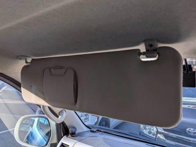 ハイエースバン スーパーＧＬ　ダークプライム　４ＷＤ　ディーゼルターボ　モデリスタフロントエアロ　両側電動スライド　ＨＤＤナビ　バックカメラ　ブルートゥース　フルセグＴＶ　ＥＴＣ　ＬＥＤヘッド　ミュージックサーバー　ＵＳＢ　スマートキー　盗難防止（51枚目）