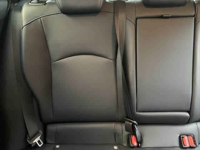 プリウス Sツーリングセレクション ユーザー買取車 純正9インチナビ レーダークルーズコントロール 合皮シート シートヒーター 禁煙車 LEDヘッドライト 衝突軽減ブレーキ バックカメラ フルセグTV Bluetooth ETC(57枚目)