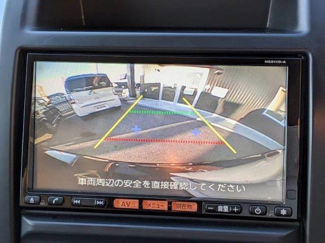 エクストレイル ２０ＧＴ　４ＷＤ　６速ＭＴ　ディーゼルターボ　純正ＨＤＤナビ　ＨＩＤヘッド　バックカメラ　スマートキー　禁煙車　ＥＴＣ　１６インチアルミホイール　フルセグＴＶ　ブルートゥース　クルーズコントロール　盗難防止（6枚目）