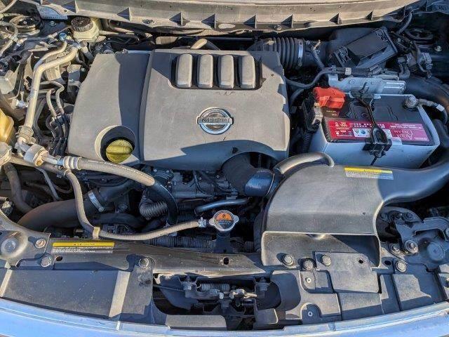 エクストレイル ２０ＧＴ　４ＷＤ　６速ＭＴ　ディーゼルターボ　純正ＨＤＤナビ　ＨＩＤヘッド　バックカメラ　スマートキー　禁煙車　ＥＴＣ　１６インチアルミホイール　フルセグＴＶ　ブルートゥース　クルーズコントロール　盗難防止（31枚目）