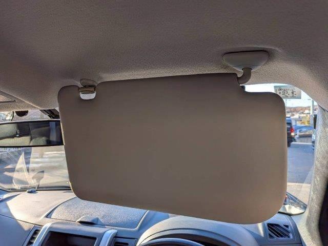 エクストレイル ２０ＧＴ　４ＷＤ　６速ＭＴ　ディーゼルターボ　純正ＨＤＤナビ　ＨＩＤヘッド　バックカメラ　スマートキー　禁煙車　ＥＴＣ　１６インチアルミホイール　フルセグＴＶ　ブルートゥース　クルーズコントロール　盗難防止（44枚目）