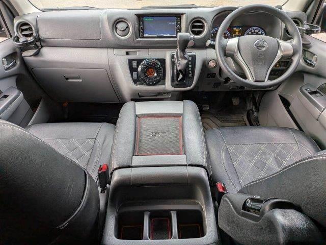 NV350キャラバンバン ロングプレミアムGX アラウンドビューモニター 衝突軽減ブレーキ パワースライドドア 純正SDナビ LEDヘッドライト 禁煙車 フルセグTV USBポート ETC スマートキー ミュージックサーバー 盗難防止装置(3枚目)