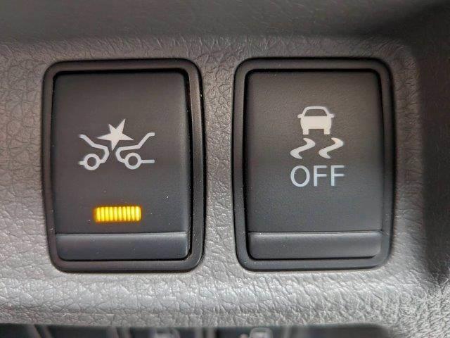 NV350キャラバンバン ロングプレミアムGX アラウンドビューモニター 衝突軽減ブレーキ パワースライドドア 純正SDナビ LEDヘッドライト 禁煙車 フルセグTV USBポート ETC スマートキー ミュージックサーバー 盗難防止装置(8枚目)