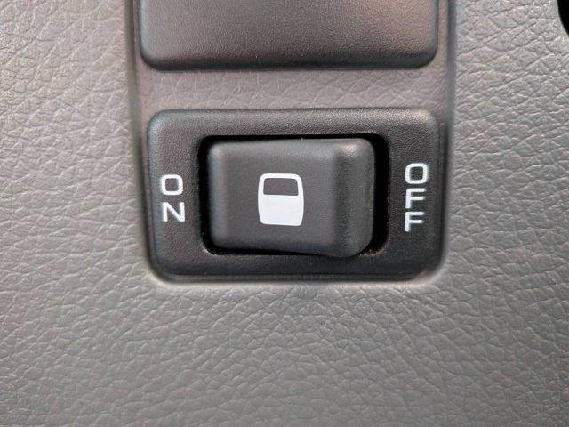 NV350キャラバンバン ロングプレミアムGX アラウンドビューモニター 衝突軽減ブレーキ パワースライドドア 純正SDナビ LEDヘッドライト 禁煙車 フルセグTV USBポート ETC スマートキー ミュージックサーバー 盗難防止装置(10枚目)