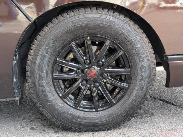 NV350キャラバンバン ロングプレミアムGX アラウンドビューモニター 衝突軽減ブレーキ パワースライドドア 純正SDナビ LEDヘッドライト 禁煙車 フルセグTV USBポート ETC スマートキー ミュージックサーバー 盗難防止装置(18枚目)