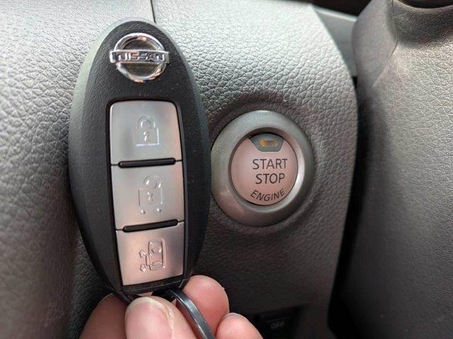 NV350キャラバンバン ロングプレミアムGX アラウンドビューモニター 衝突軽減ブレーキ パワースライドドア 純正SDナビ LEDヘッドライト 禁煙車 フルセグTV USBポート ETC スマートキー ミュージックサーバー 盗難防止装置(43枚目)