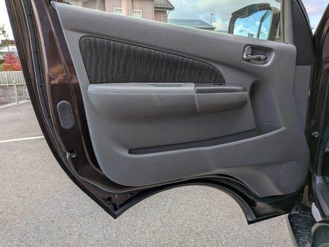 NV350キャラバンバン ロングプレミアムGX アラウンドビューモニター 衝突軽減ブレーキ パワースライドドア 純正SDナビ LEDヘッドライト 禁煙車 フルセグTV USBポート ETC スマートキー ミュージックサーバー 盗難防止装置(57枚目)