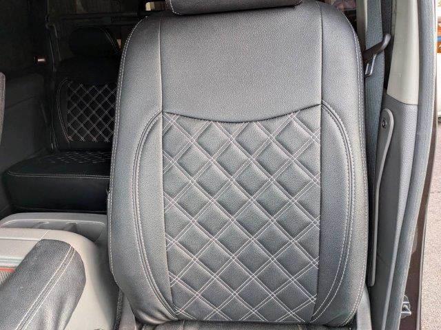 NV350キャラバンバン ロングプレミアムGX アラウンドビューモニター 衝突軽減ブレーキ パワースライドドア 純正SDナビ LEDヘッドライト 禁煙車 フルセグTV USBポート ETC スマートキー ミュージックサーバー 盗難防止装置(58枚目)