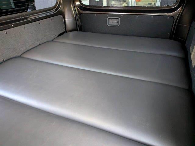 ＮＶ３５０キャラバンバン 　日産大阪５周年記念車　ディスプレイオーディオ　ＨＩＤヘッドライト　Ｂｌｕｅｔｏｏｔｈ　キーレス　禁煙車　ＥＴＣ　両側スライドドア　ベットキット　横滑り防止装置　電動格納ミラー（32枚目）