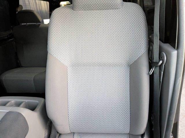 ＮＶ３５０キャラバンバン 　日産大阪５周年記念車　ディスプレイオーディオ　ＨＩＤヘッドライト　Ｂｌｕｅｔｏｏｔｈ　キーレス　禁煙車　ＥＴＣ　両側スライドドア　ベットキット　横滑り防止装置　電動格納ミラー（51枚目）