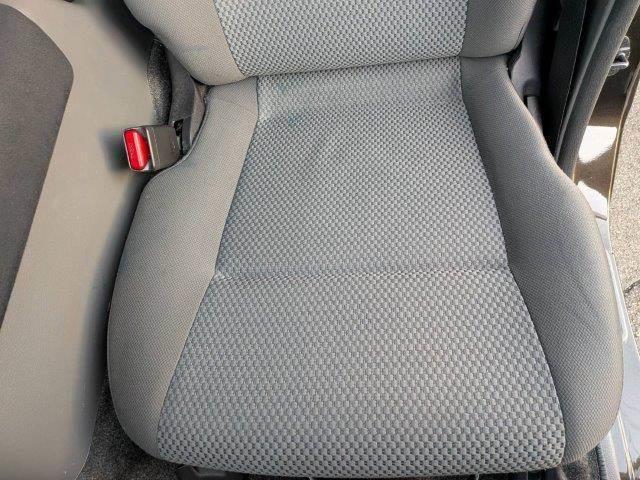 ＮＶ３５０キャラバンバン 　日産大阪５周年記念車　ディスプレイオーディオ　ＨＩＤヘッドライト　Ｂｌｕｅｔｏｏｔｈ　キーレス　禁煙車　ＥＴＣ　両側スライドドア　ベットキット　横滑り防止装置　電動格納ミラー（52枚目）