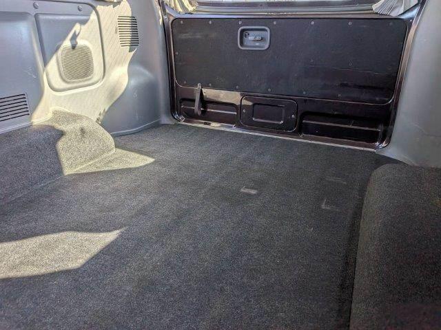 NV350キャラバンバン ロングプレミアムGXターボ 純正SDナビ バックカメラ HIDヘッドライト フルセグTV Bluetooth 禁煙車 ETC スマートキー 15インチアルミホイール デジタルインナーミラー 盗難防止装置 ミュージックサーバー(37枚目)