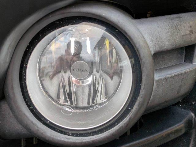 NV350キャラバンバン ロングプレミアムGXターボ 衝突軽減ブレーキ 防水シート HIDヘッドライト バックカメラ 純正SDナビ 禁煙車 フルセグTV Bluetooth スマートキー ベットキット フロントエアロ 盗難防止装置 両側スライドドア(26枚目)