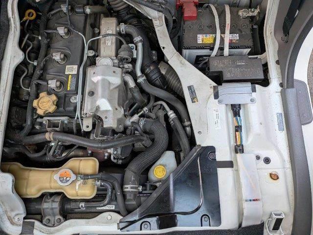 NV350キャラバンバン ロングプレミアムGXターボ 衝突軽減ブレーキ 防水シート HIDヘッドライト バックカメラ 純正SDナビ 禁煙車 フルセグTV Bluetooth スマートキー ベットキット フロントエアロ 盗難防止装置 両側スライドドア(35枚目)