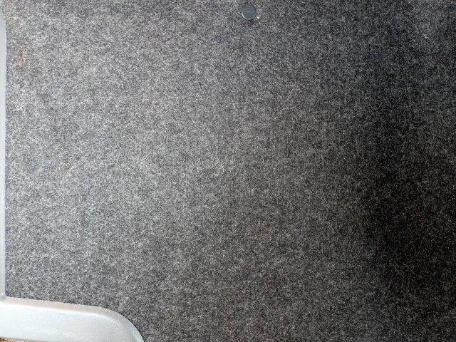 NV350キャラバンバン ロングプレミアムGXターボ 衝突軽減ブレーキ 防水シート HIDヘッドライト バックカメラ 純正SDナビ 禁煙車 フルセグTV Bluetooth スマートキー ベットキット フロントエアロ 盗難防止装置 両側スライドドア(46枚目)