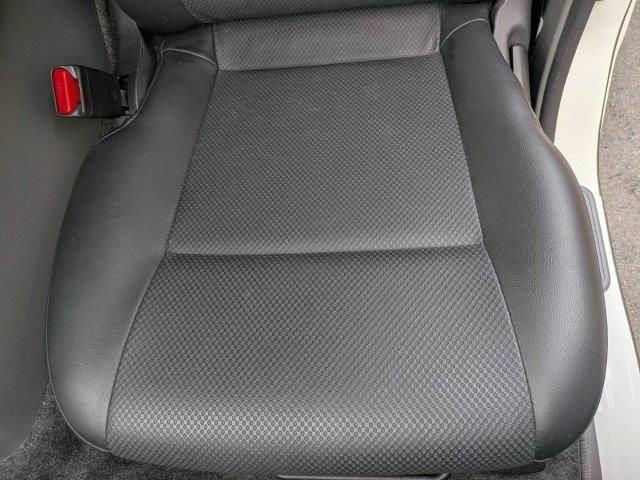 NV350キャラバンバン ロングプレミアムGXターボ 衝突軽減ブレーキ 防水シート HIDヘッドライト バックカメラ 純正SDナビ 禁煙車 フルセグTV Bluetooth スマートキー ベットキット フロントエアロ 盗難防止装置 両側スライドドア(58枚目)