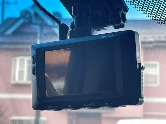 デリカD:5 アーバンギア G パワーパッケージ 4WD 純正10.1インチナビ レーダークルーズコントロール フルセグTV Bluetooth 全周囲カメラ 両側パワースライドドア 電動リアゲート シートヒーター ワンオーナー 禁煙車(14枚目)