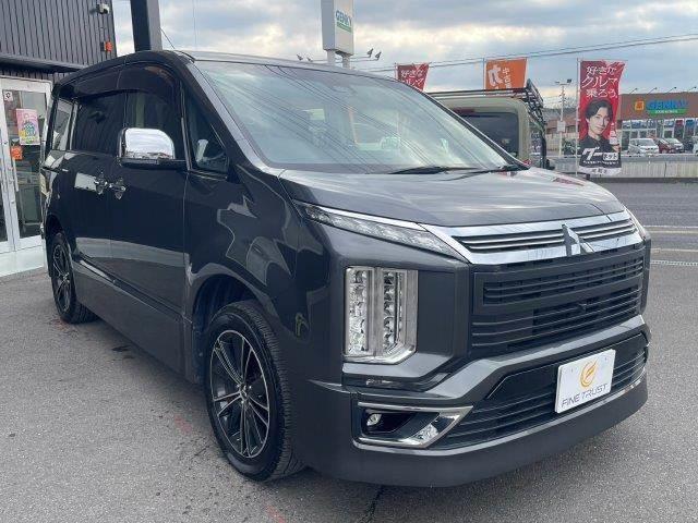 デリカD:5 アーバンギア G パワーパッケージ 4WD 純正10.1インチナビ レーダークルーズコントロール フルセグTV Bluetooth 全周囲カメラ 両側パワースライドドア 電動リアゲート シートヒーター ワンオーナー 禁煙車(25枚目)