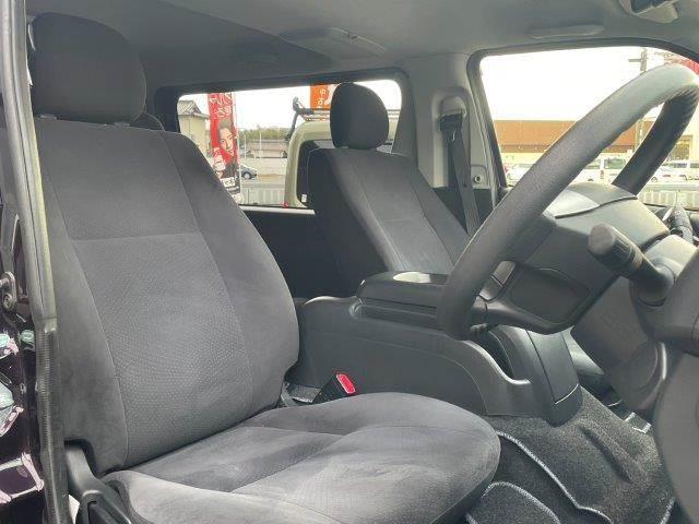 ハイエースバン ロングスーパーGL 4WD ディーゼルターボ SDナビ フルセグTV Bluetooth バックカメラ 両側パワースライドドア 禁煙車 ワンオーナー LEDヘッドライト スマートキー 電動格納ミラー 盗難防止装置(10枚目)