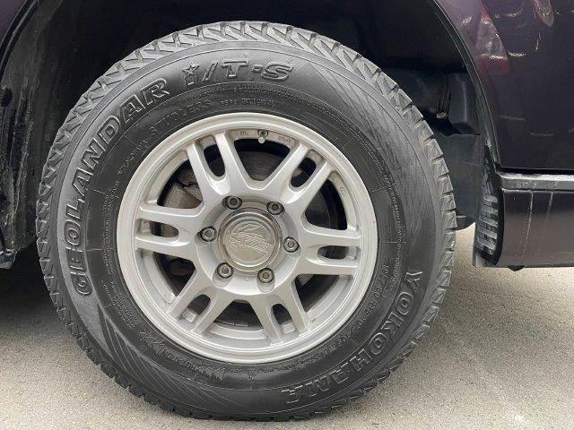 ハイエースバン ロングスーパーGL 4WD ディーゼルターボ SDナビ フルセグTV Bluetooth バックカメラ 両側パワースライドドア 禁煙車 ワンオーナー LEDヘッドライト スマートキー 電動格納ミラー 盗難防止装置(16枚目)