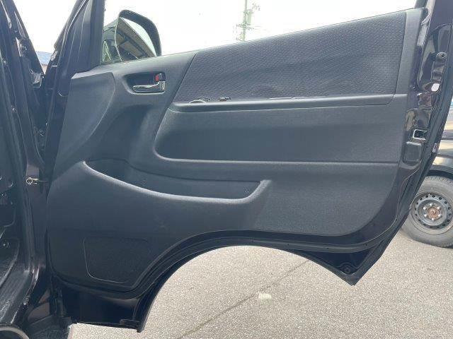 ハイエースバン ロングスーパーGL 4WD ディーゼルターボ SDナビ フルセグTV Bluetooth バックカメラ 両側パワースライドドア 禁煙車 ワンオーナー LEDヘッドライト スマートキー 電動格納ミラー 盗難防止装置(51枚目)