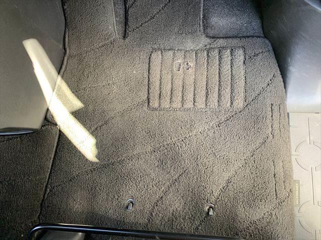 デリカD:5 G パワーパッケージ 4WD 両側パワースライドドア 8インチナビ フルセグTV Bluetooth バックカメラ 禁煙車 ETC HIDヘッドライト クルーズコントロール 4WD ミュージックサーバー 16インチアルミ(48枚目)