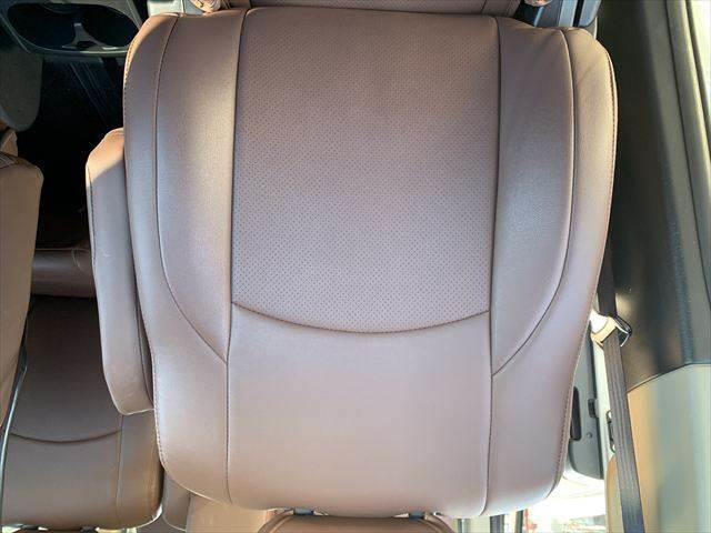 デリカD:5 G パワーパッケージ 4WD 両側パワースライドドア 8インチナビ フルセグTV Bluetooth バックカメラ 禁煙車 ETC HIDヘッドライト クルーズコントロール 4WD ミュージックサーバー 16インチアルミ(58枚目)