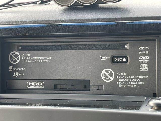 デリカD:5 G プレミアム 4WD 3列サンルーフ 両側パワースライドドア 電動リアゲート HIDヘッドライト 禁煙車 純正HDDナビ Bluetooth バックカメラ サイドカメラ フロントカメラ ETC クルーズコントロール(7枚目)