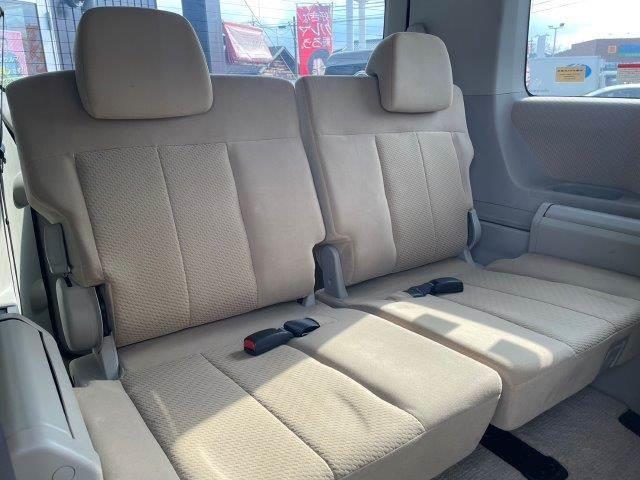 デリカD:5 G プレミアム 4WD 3列サンルーフ 両側パワースライドドア 電動リアゲート HIDヘッドライト 禁煙車 純正HDDナビ Bluetooth バックカメラ サイドカメラ フロントカメラ ETC クルーズコントロール(13枚目)