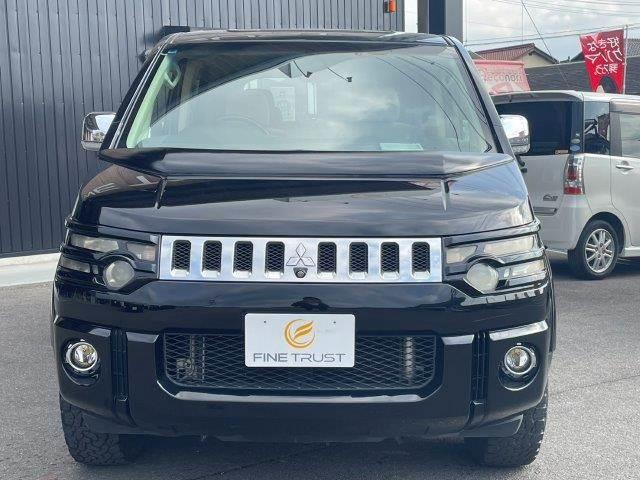 デリカD:5 G プレミアム 4WD 3列サンルーフ 両側パワースライドドア 電動リアゲート HIDヘッドライト 禁煙車 純正HDDナビ Bluetooth バックカメラ サイドカメラ フロントカメラ ETC クルーズコントロール(19枚目)