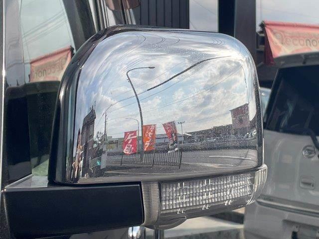 デリカD:5 G プレミアム 4WD 3列サンルーフ 両側パワースライドドア 電動リアゲート HIDヘッドライト 禁煙車 純正HDDナビ Bluetooth バックカメラ サイドカメラ フロントカメラ ETC クルーズコントロール(30枚目)