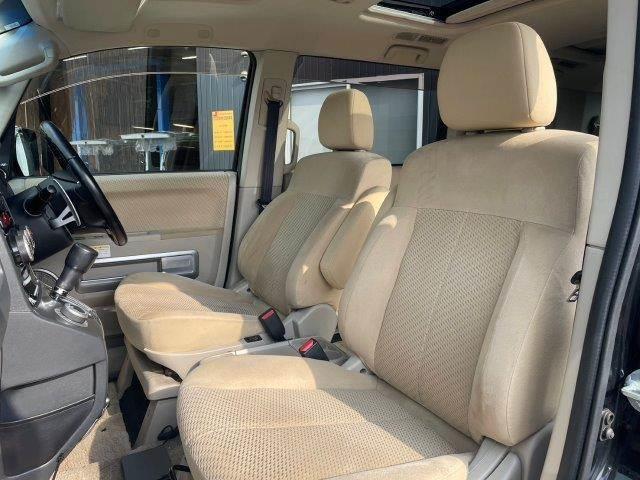 デリカD:5 G プレミアム 4WD 3列サンルーフ 両側パワースライドドア 電動リアゲート HIDヘッドライト 禁煙車 純正HDDナビ Bluetooth バックカメラ サイドカメラ フロントカメラ ETC クルーズコントロール(36枚目)