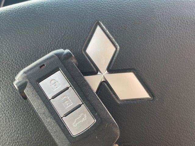 デリカD:5 G プレミアム 4WD 3列サンルーフ 両側パワースライドドア 電動リアゲート HIDヘッドライト 禁煙車 純正HDDナビ Bluetooth バックカメラ サイドカメラ フロントカメラ ETC クルーズコントロール(45枚目)