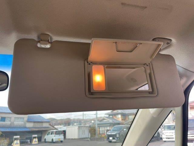 デリカD:5 G プレミアム 4WD 3列サンルーフ 両側パワースライドドア 電動リアゲート HIDヘッドライト 禁煙車 純正HDDナビ Bluetooth バックカメラ サイドカメラ フロントカメラ ETC クルーズコントロール(52枚目)