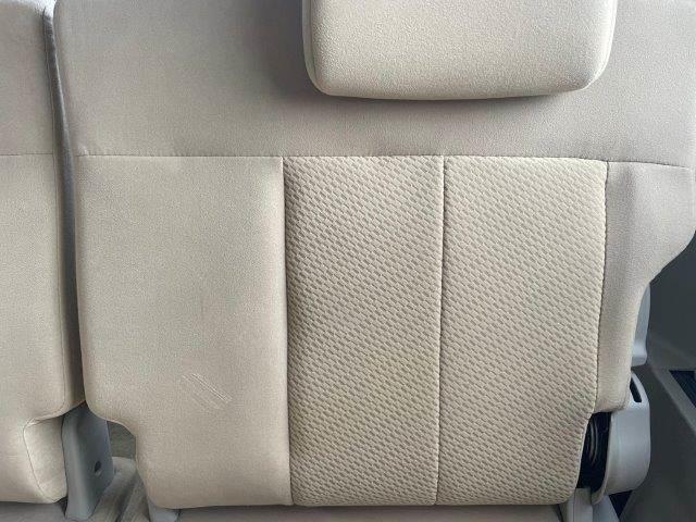 デリカD:5 G プレミアム 4WD 3列サンルーフ 両側パワースライドドア 電動リアゲート HIDヘッドライト 禁煙車 純正HDDナビ Bluetooth バックカメラ サイドカメラ フロントカメラ ETC クルーズコントロール(70枚目)