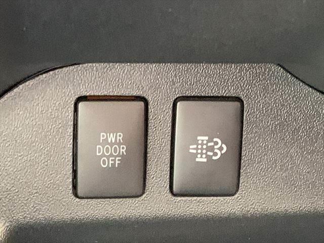 ハイエースバン スーパーGL ダークプライムII 特別仕様車 両側パワースライドドア トヨタセーフティセンス LEDヘッドライト ハーフレザー ETC フルセグTV Bluetooth バックカメラ スマートキー ワンオーナー 4WD フロントエアロ(6枚目)