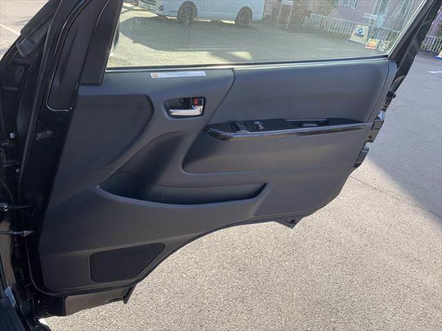 ハイエースバン スーパーGL ダークプライムII 特別仕様車 両側パワースライドドア トヨタセーフティセンス LEDヘッドライト ハーフレザー ETC フルセグTV Bluetooth バックカメラ スマートキー ワンオーナー 4WD フロントエアロ(53枚目)