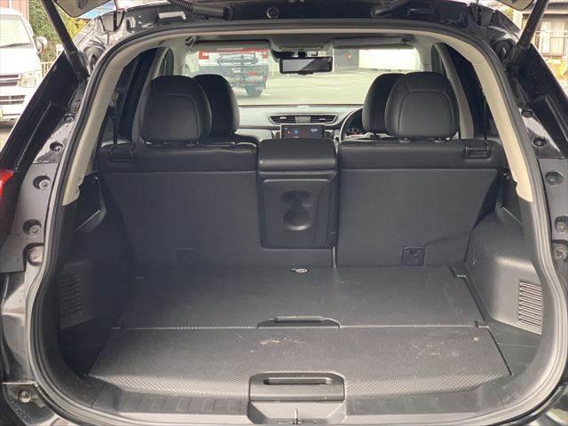 エクストレイル 20Xi パノラミックガラスルーフ 特別仕様車 プロパイロット アラウンドビューモニター 純正デジタルインナーミラー 禁煙車 合皮シート 9インチディスプレイオーディオ レーダークルーズコントロール(11枚目)