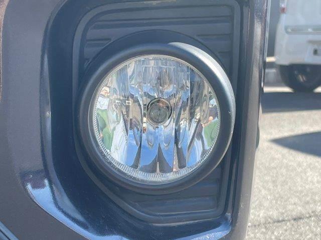 ハイエースバン スーパーＧＬ　ダークプライム　マルチトランスポータータイプ２　両側パワースライドドア　特別仕様車　ＴＲＤエアロ　ハーフレザーシート　純正ＳＤナビ　禁煙車　フルセグＴＶ　Ｂｌｕｅｔｏｏｔｈ　バックカメラ　ＥＴＣ　ＬＥＤヘッドライト（28枚目）