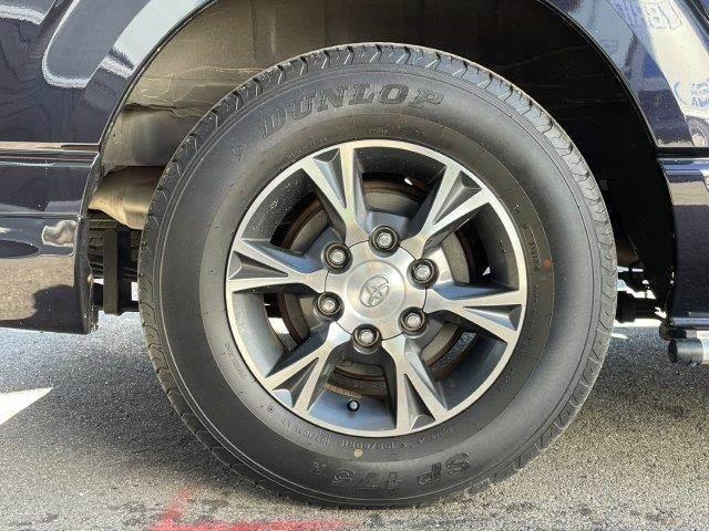 ハイエースバン スーパーＧＬ　ダークプライム　マルチトランスポータータイプ２　両側パワースライドドア　特別仕様車　ＴＲＤエアロ　ハーフレザーシート　純正ＳＤナビ　禁煙車　フルセグＴＶ　Ｂｌｕｅｔｏｏｔｈ　バックカメラ　ＥＴＣ　ＬＥＤヘッドライト（34枚目）